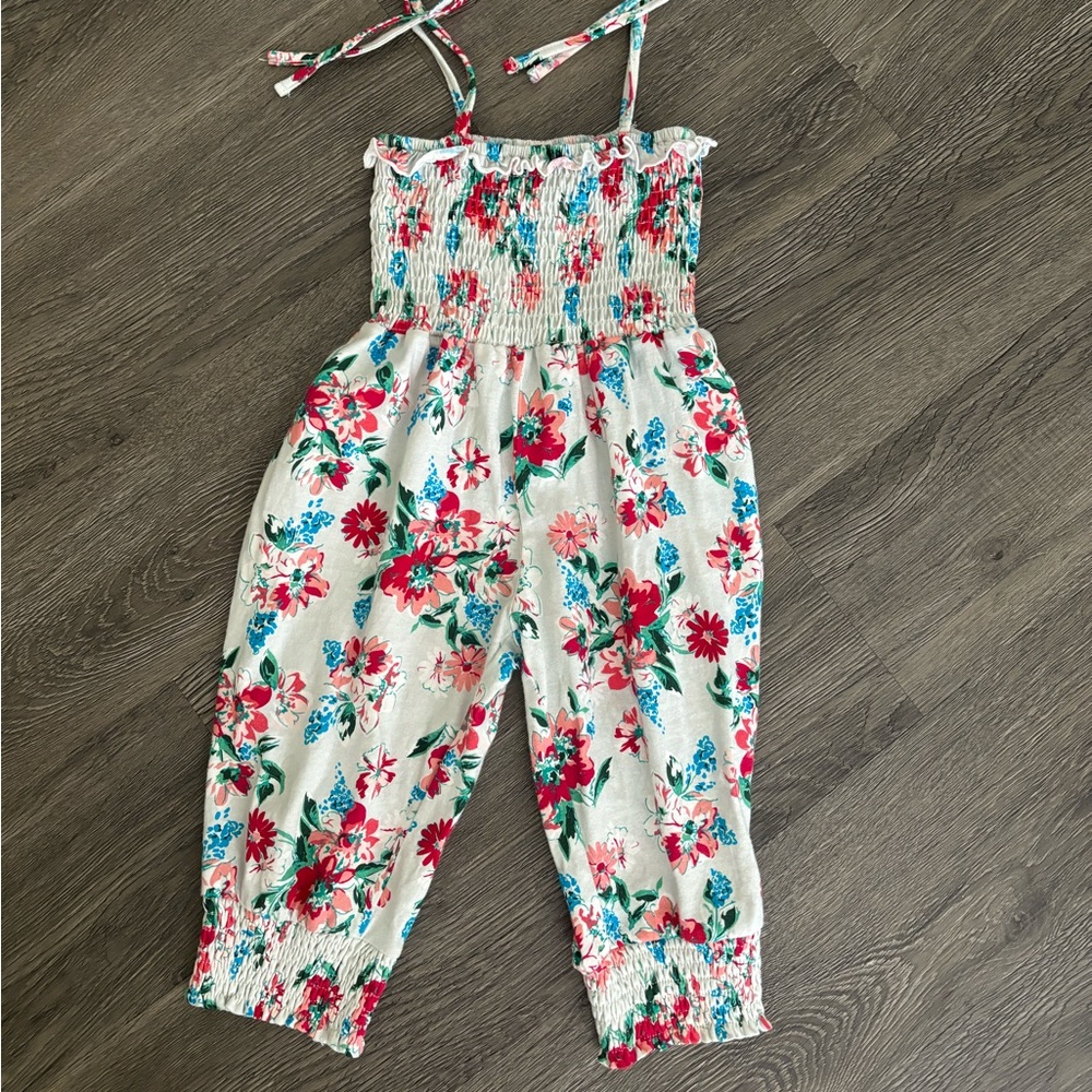 Sweet honey floral romper